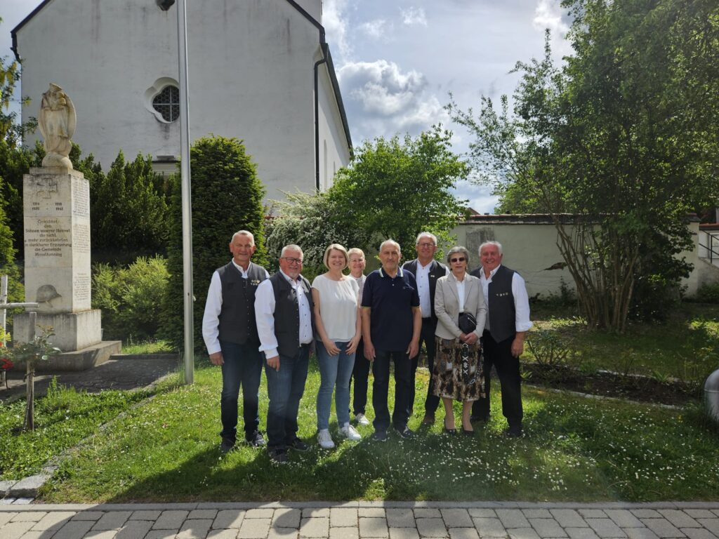VfR Moosthenning gratuliert zum 75. Geburtstag